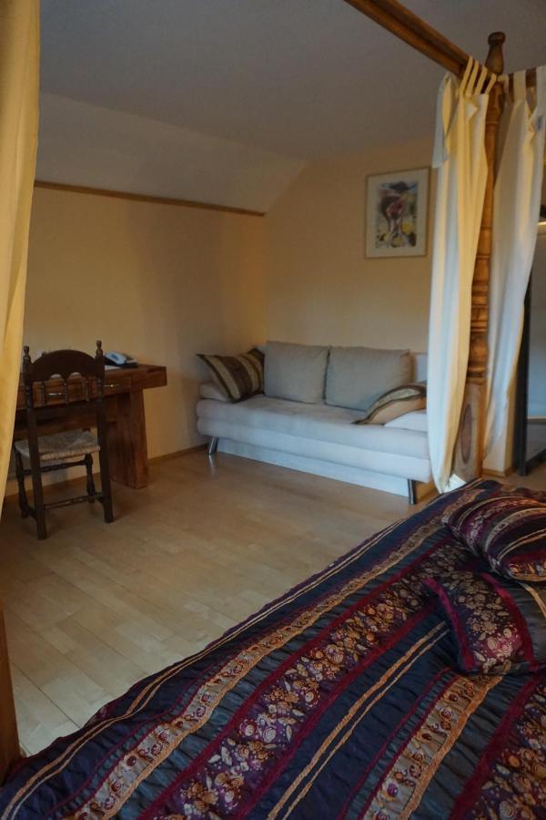 Gaestehaus Eschment Bissersheim Экстерьер фото